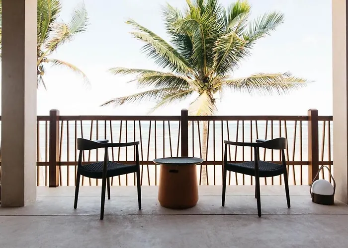 Villa Beachfront Soliman Bay- 8 Bedrooms